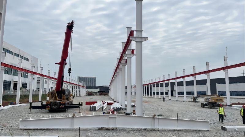 1727570093376899lk3k.jpg 640.jpg