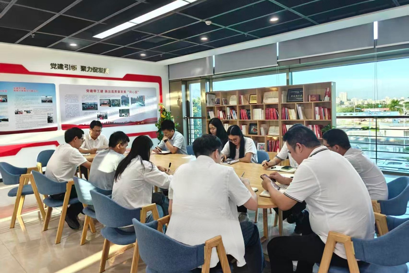 1765758948738096fJld.jpg 1765758948738096fJld.jpg